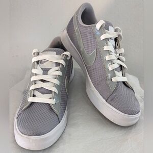 Nike Classic Textile Wolf Gray  women's size 8